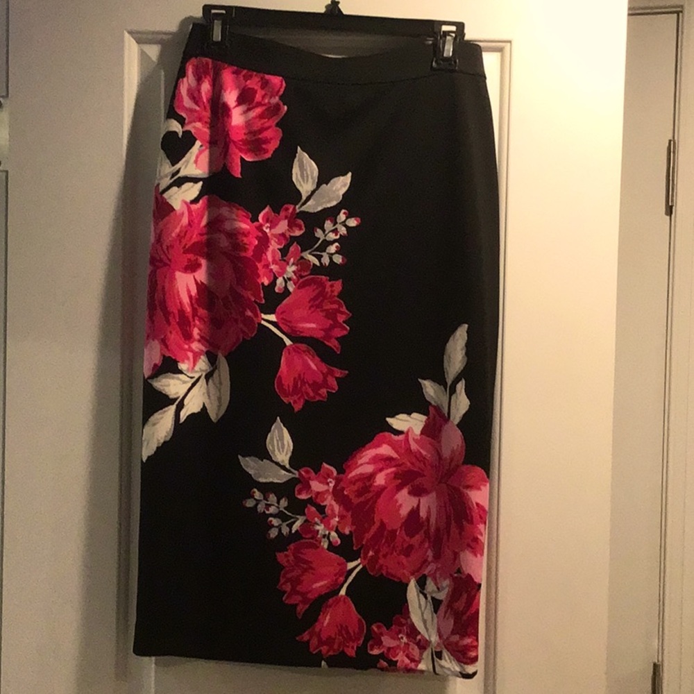 Alfani new without tags skirt. Size small